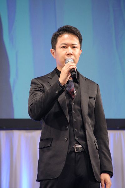 ロマサガcmのナレーション声優は杉田智和 King Gnuとの豪華コラボがファンの間でも話題に Novel